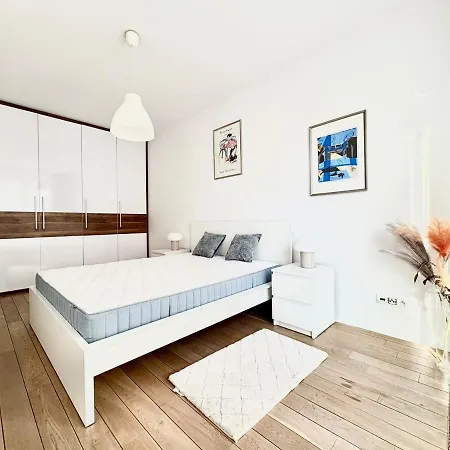 Apartment Lux 2bed, Wawel Castle, Parking